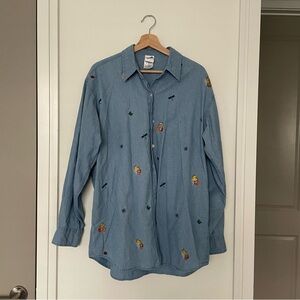 VINTAGE • warner brothers 1999 embroidered tweety bird chambray button down